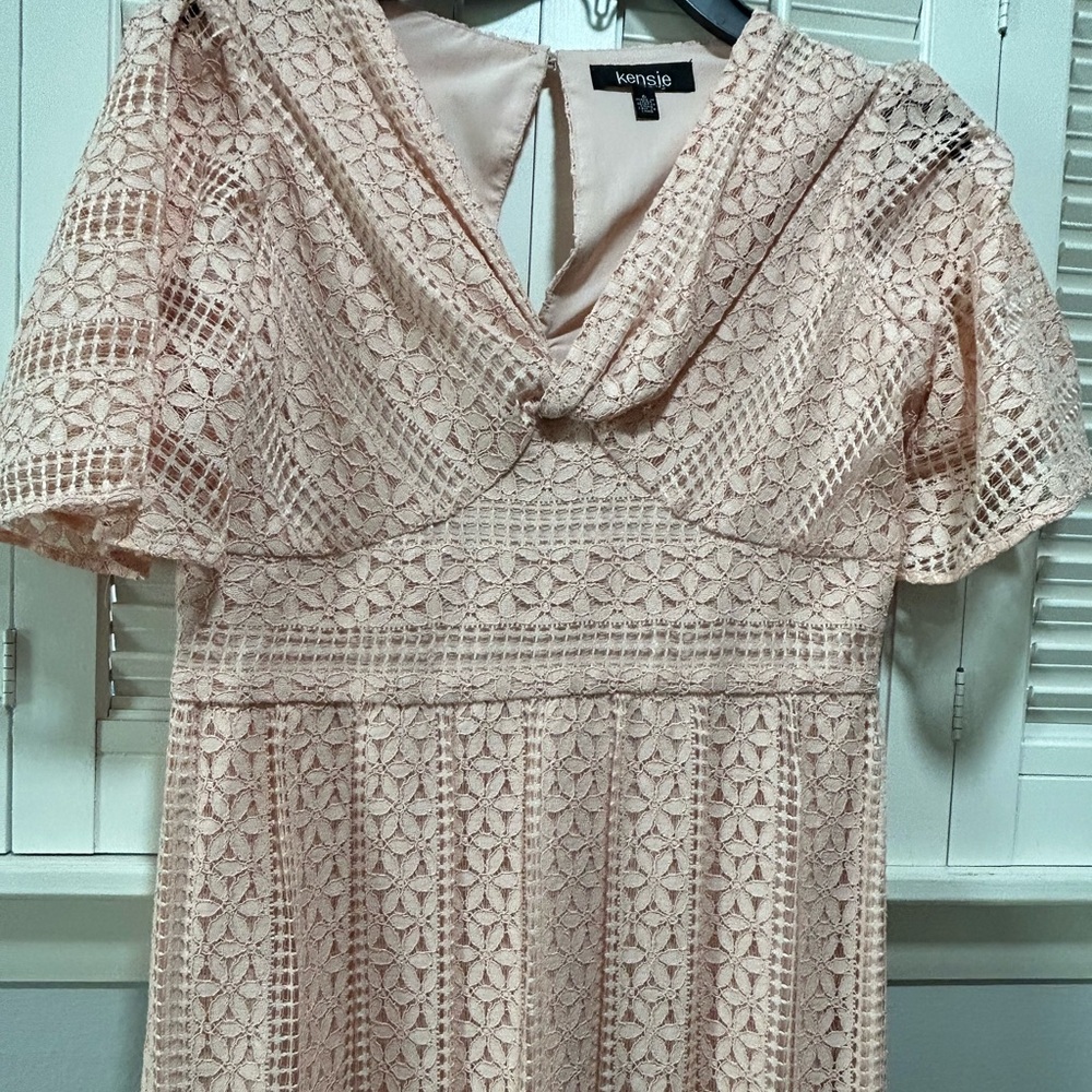 Kensie Blush Lace Maxi Dress